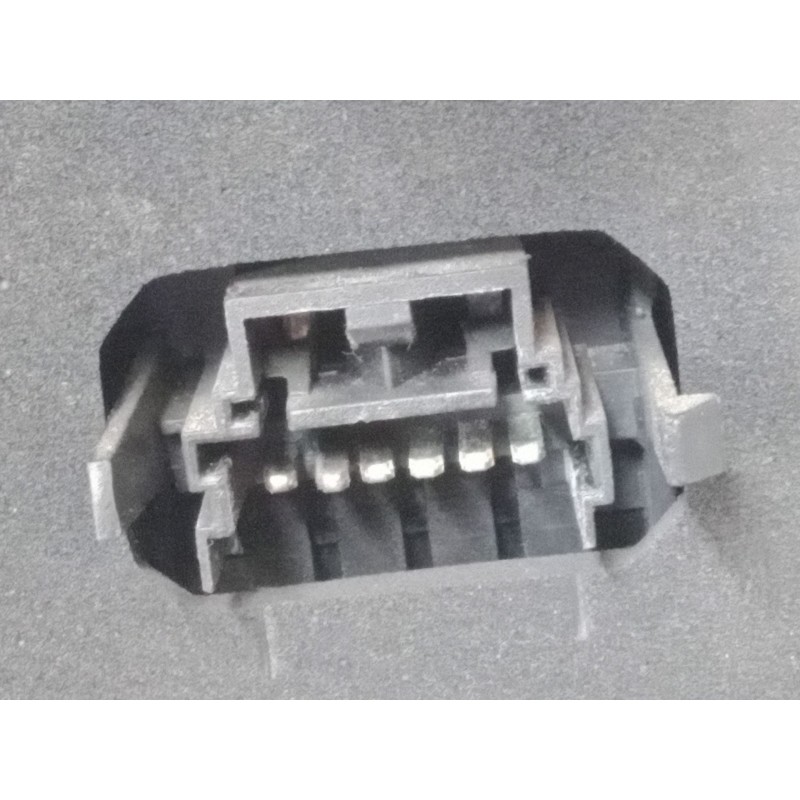 Recambio de piloto trasero izquierdo para dacia logan (ls_) 1.6 16v (ls09, ls0l, ls0m, ls0p, ls0v, ls18, ls1s, ls1v,... referenc