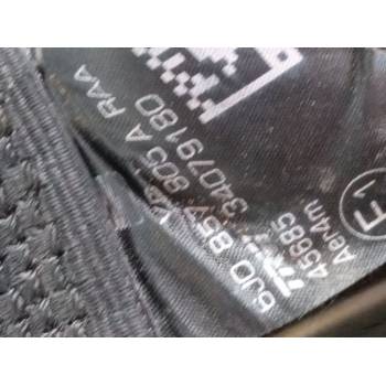 CINTURON SEGURIDAD TRASERO DERECHO 