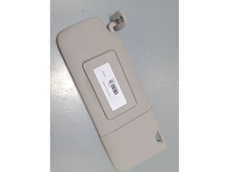 Recambio de parasol izquierdo para renault twingo ii (cn0_) 1.5 dci 75 referencia OEM IAM   