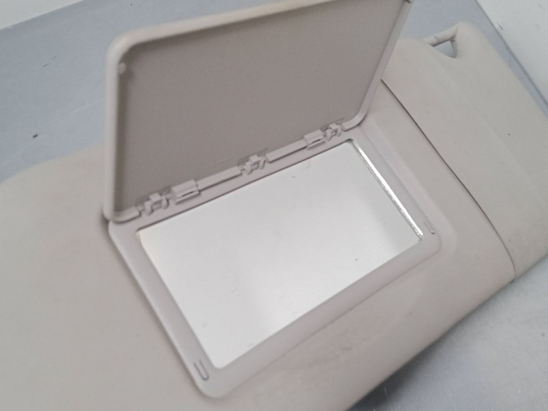 Recambio de parasol izquierdo para renault twingo ii (cn0_) 1.5 dci 75 referencia OEM IAM   