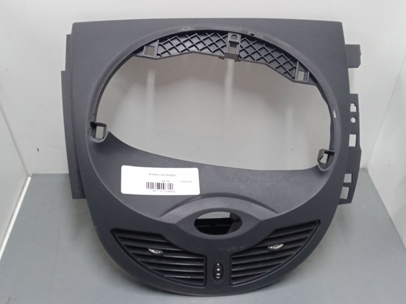 Recambio de aireador central para renault twingo ii (cn0_) 1.5 dci 75 referencia OEM IAM   