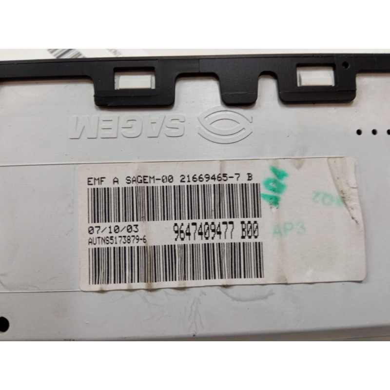 Recambio de pantalla interior reloj para citroën c3 i (fc_, fn_) 1.4 i referencia OEM IAM 9647409477  