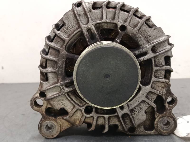 ALTERNADOR 03P903023D 