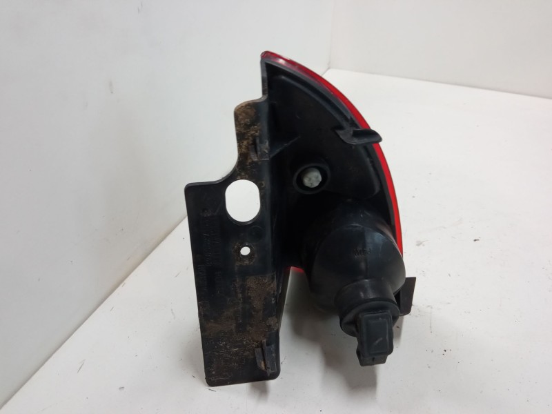 Recambio de faro antiniebla trasero izquierdo para renault espace iv (jk0/1_) 2.0 (jk0a, jk1d, jk0n) referencia OEM IAM   