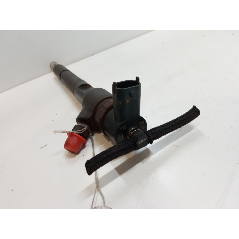 Recambio de inyector para opel corsa d (s07) 1.3 cdti (l08, l68) referencia OEM IAM   