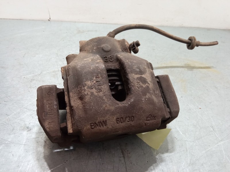 Recambio de pinza freno delantera derecha para bmw x5 (e53) 3.0 d referencia OEM IAM 34116773132  
