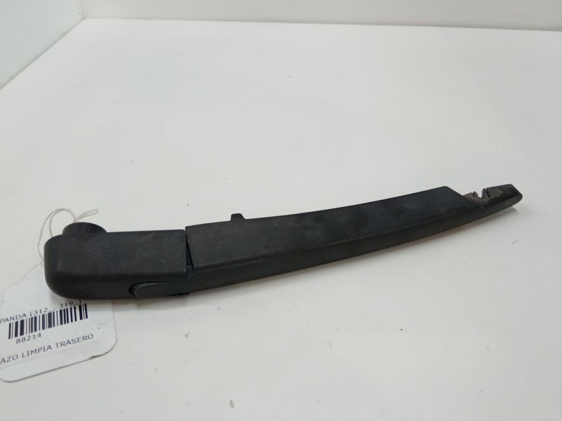 Recambio de brazo limpia trasero para fiat panda (312_, 319_) 1.0 mild hybrid (312.pyd1b) referencia OEM IAM   