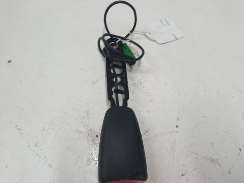 ANCLAJE CINTURON DELANTERO IZQUIERDO 