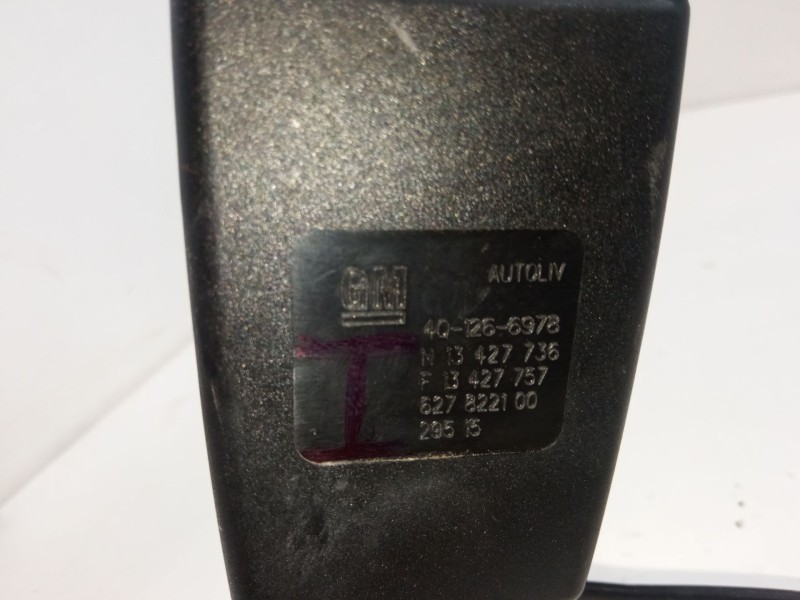 Recambio de anclaje cinturon trasero izquierdo para opel corsa e (x15) 1.3 cdti (08, 68) referencia OEM IAM    Recambio de anclaje cinturon trasero izquierdo para opel corsa e (x15) 1.3 cdti (08, 68) referencia OEM IAM