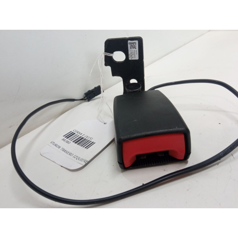 Recambio de anclaje cinturon trasero izquierdo para opel corsa e (x15) 1.3 cdti (08, 68) referencia OEM IAM    Recambio de anclaje cinturon trasero izquierdo para opel corsa e (x15) 1.3 cdti (08, 68) referencia OEM IAM