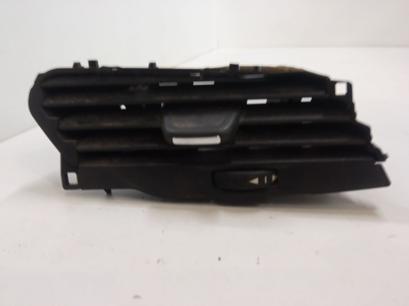 Recambio de aireador derecho para opel corsa e (x15) 1.3 cdti (08, 68) referencia OEM IAM   