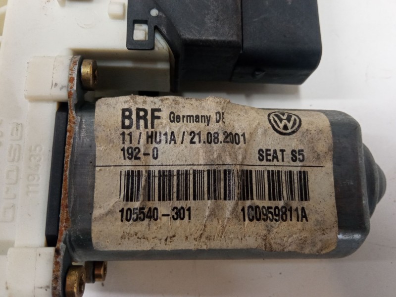 Recambio de motor elevaluna trasero izquierdo para seat leon (1m1) 1.9 tdi referencia OEM IAM 1C0959811A  