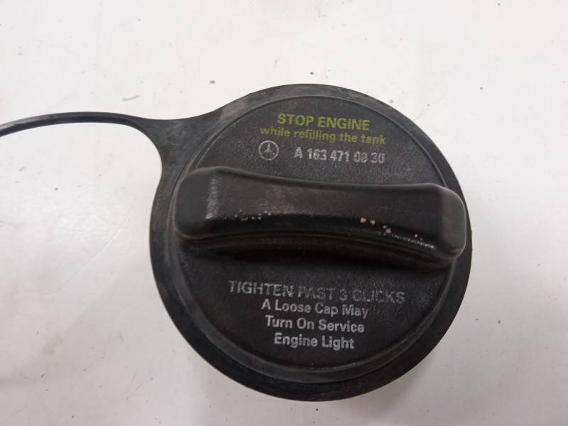 Recambio de tapon combustible para mercedes-benz clase m (w163) ml 55 amg (163.174) referencia OEM IAM   