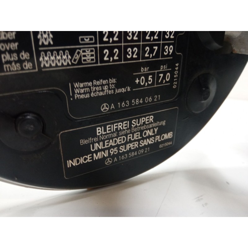 Recambio de tapa exterior combustible para mercedes-benz clase m (w163) ml 55 amg (163.174) referencia OEM IAM A1635840621  