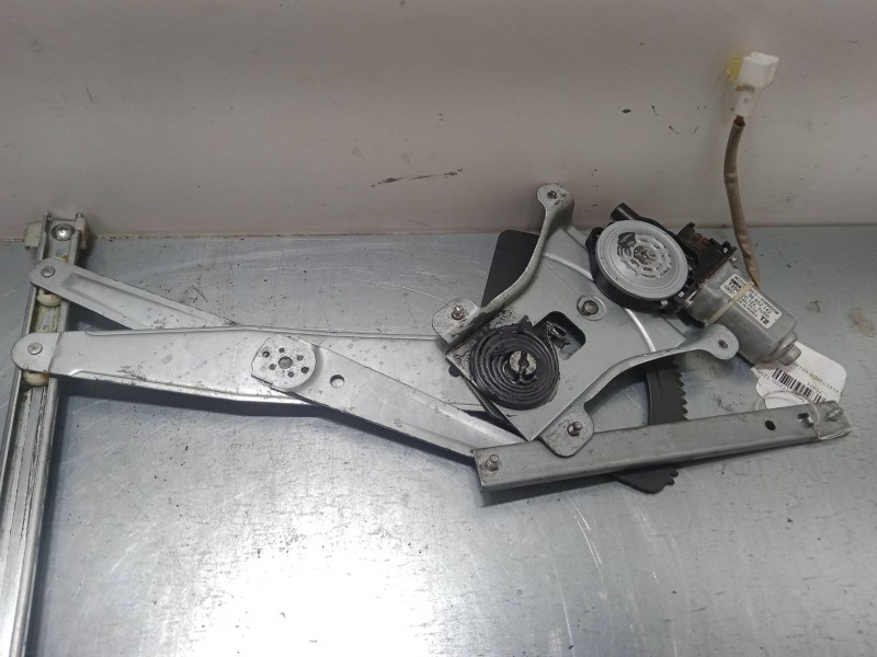 Recambio de elevalunas electrico delantero derecho para chevrolet aveo / kalos sedán (t250, t255) 1.4 referencia OEM IAM 9665214