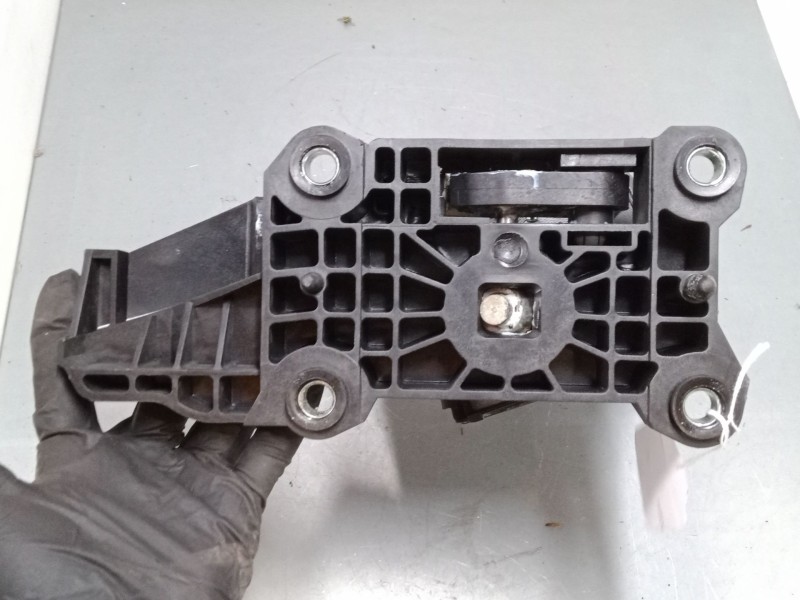 Recambio de palanca cambio para ford focus ii (da_, hcp, dp) 1.8 tdci referencia OEM IAM 4M5R7C453DB  