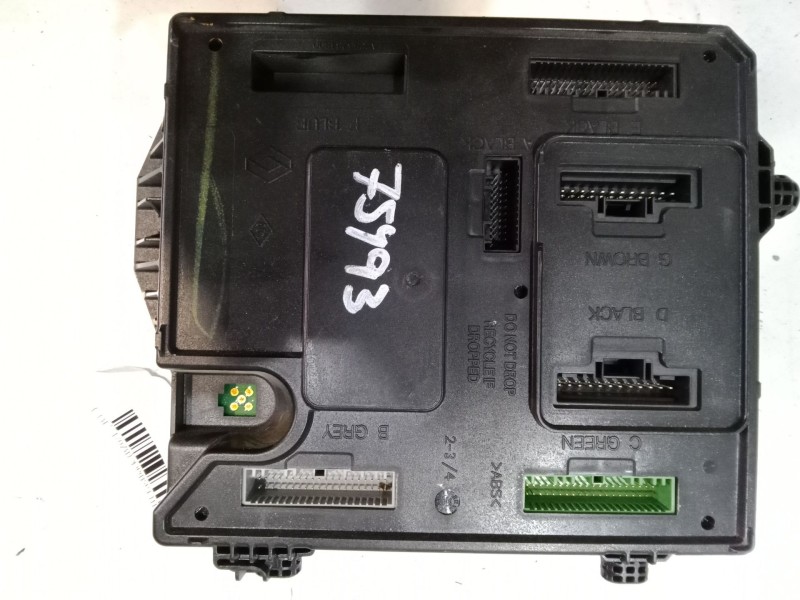 Recambio de bsi para renault megane iii hatchback (bz0/1_, b3_) 1.5 dci referencia OEM IAM 284B15986R  S180098101 C