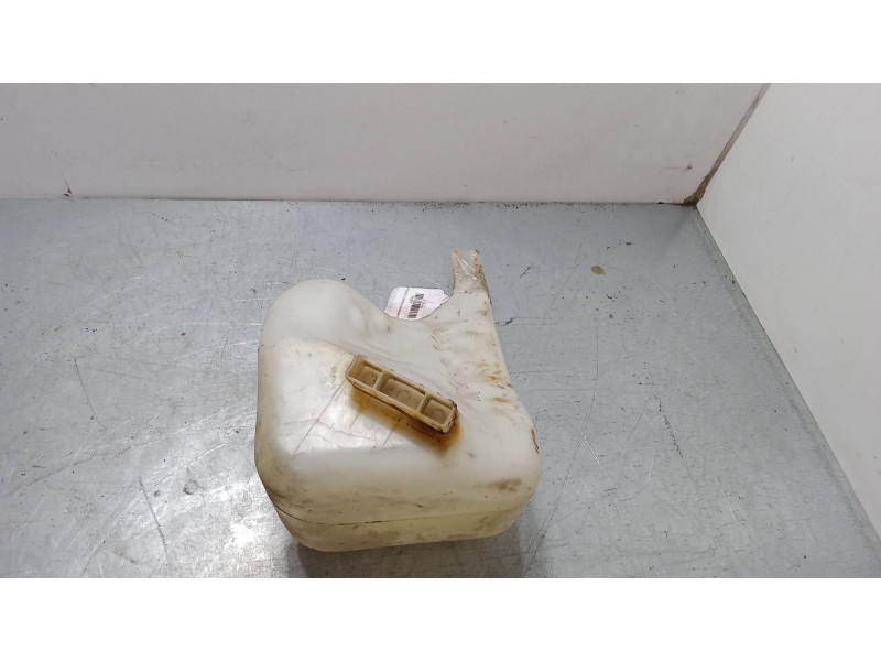 Recambio de deposito limpiaparabrisas para bmw 3 (e30) 318 i referencia OEM IAM   