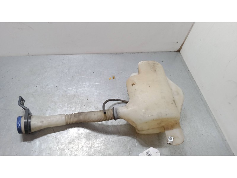 Recambio de deposito limpiaparabrisas para citroën jumpy ii furgoneta 1.6 hdi 90 16v referencia OEM IAM 1400712580  78662B029 Recambio de deposito limpiaparabrisas para citroën jumpy ii furgoneta 1.6 hdi 90 16v referencia OEM IAM 1400712580  78662B029