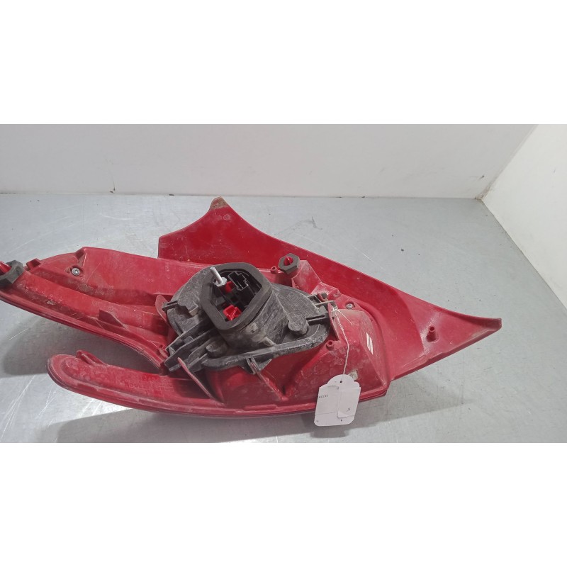 Recambio de piloto trasero derecho para peugeot 208 i (ca_, cc_) 1.2 vti 82 referencia OEM IAM 9672628380  