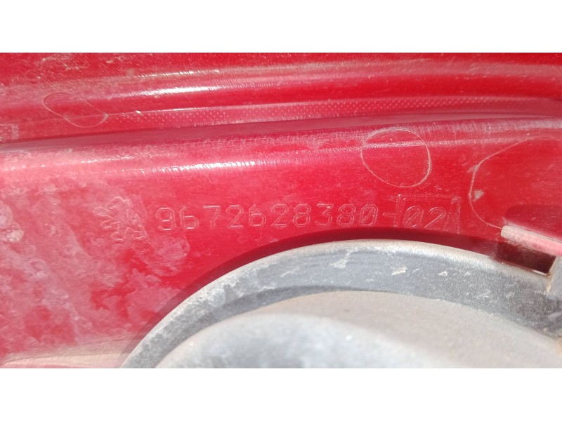 Recambio de piloto trasero derecho para peugeot 208 i (ca_, cc_) 1.2 vti 82 referencia OEM IAM 9672628380  