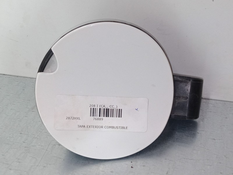 Recambio de tapa exterior combustible para peugeot 208 i (ca_, cc_) 1.2 vti 82 referencia OEM IAM   