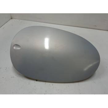 TAPA EXTERIOR COMBUSTIBLE 