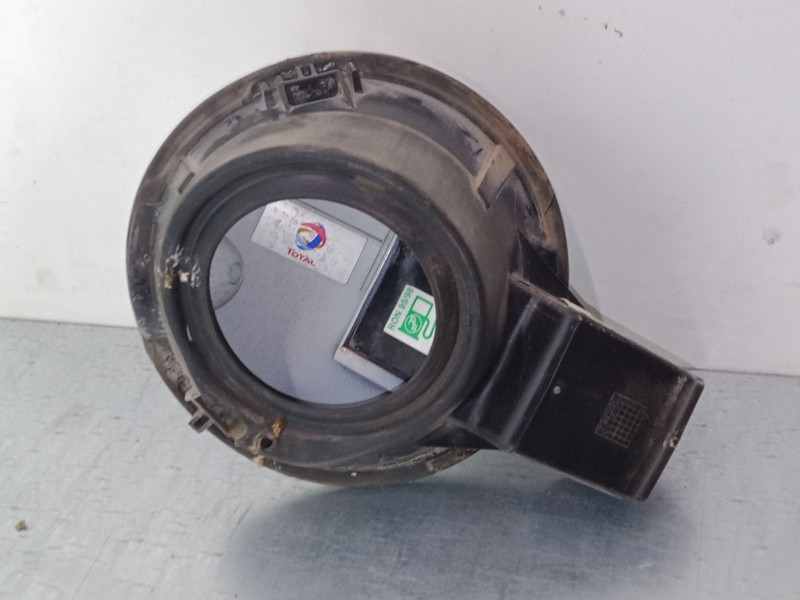 Recambio de tapa exterior combustible para peugeot 208 i (ca_, cc_) 1.2 vti 82 referencia OEM IAM   