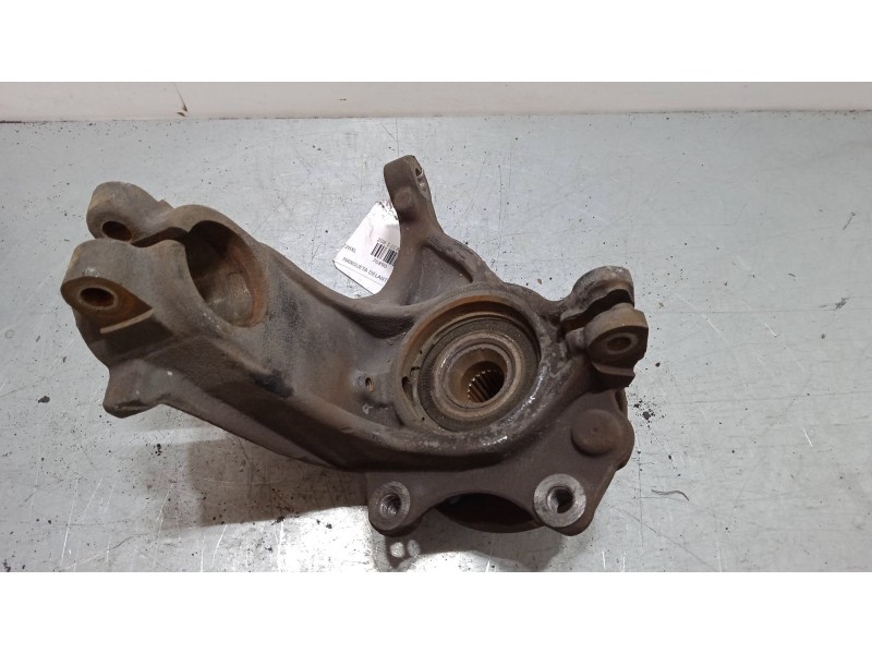 Recambio de mangueta delantera derecha para peugeot 208 i (ca_, cc_) 1.2 vti 82 referencia OEM IAM   