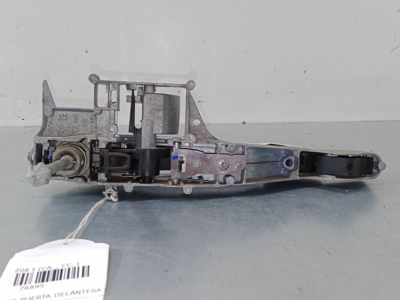 Recambio de maneta exterior puerta delantera derecha para peugeot 208 i (ca_, cc_) 1.2 vti 82 referencia OEM IAM   