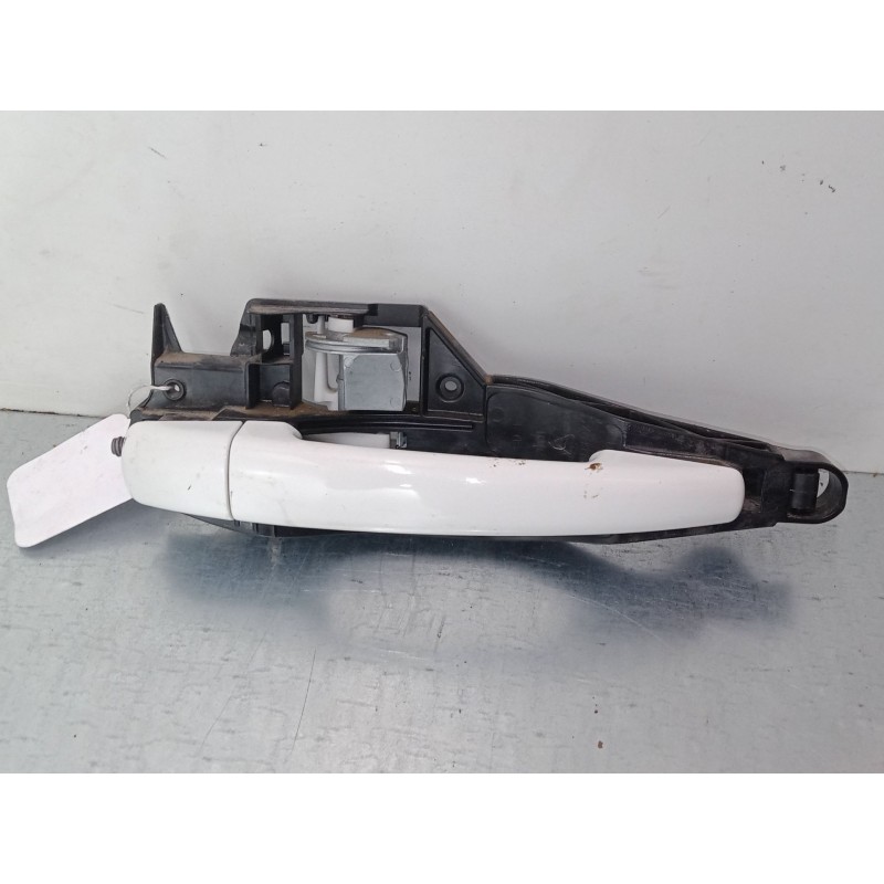 Recambio de maneta exterior puerta delantera izquierda para peugeot 208 i (ca_, cc_) 1.2 vti 82 referencia OEM IAM   