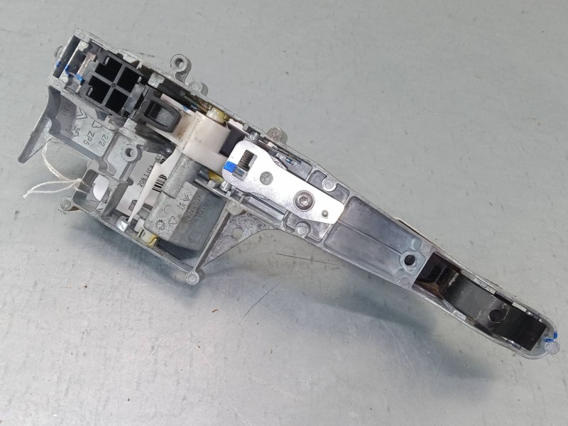 Recambio de maneta exterior puerta trasera derecha para peugeot 208 i (ca_, cc_) 1.2 vti 82 referencia OEM IAM   