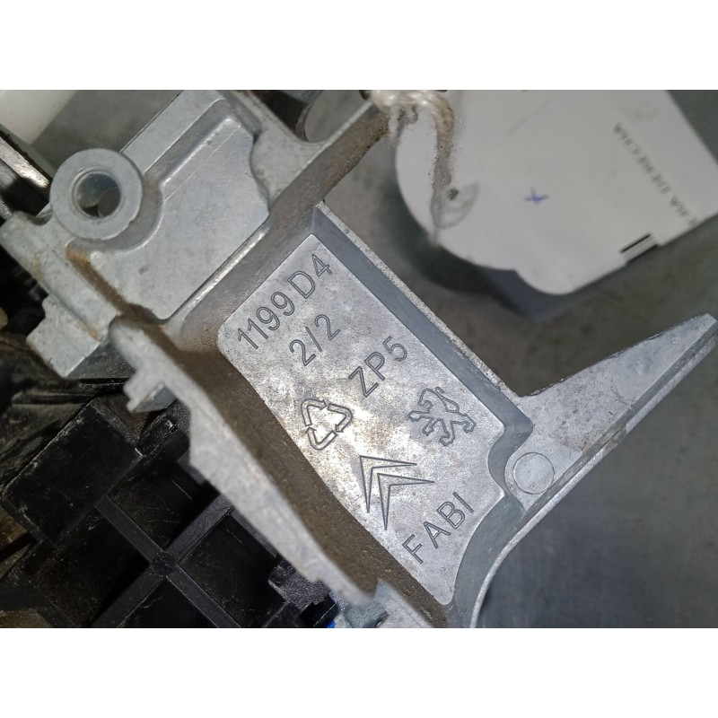 Recambio de maneta exterior puerta trasera derecha para peugeot 208 i (ca_, cc_) 1.2 vti 82 referencia OEM IAM   