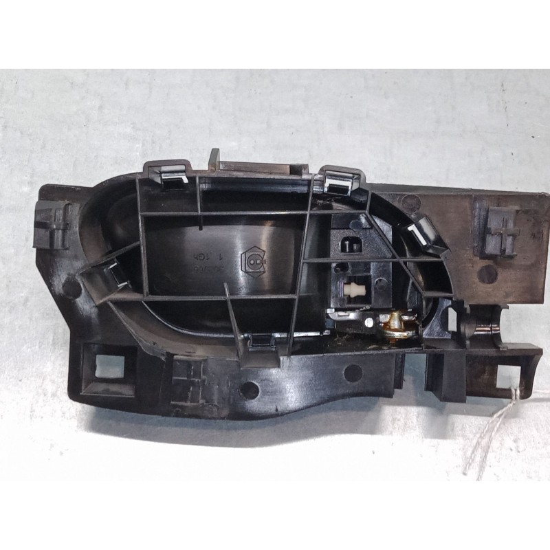 Recambio de maneta interior puerta delantera izquierda para peugeot 208 i (ca_, cc_) 1.2 vti 82 referencia OEM IAM 96555518VV  
