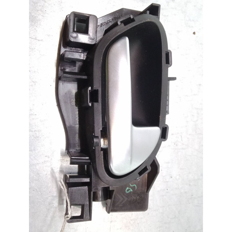 Recambio de maneta interior puerta trasera derecha para peugeot 208 i (ca_, cc_) 1.2 vti 82 referencia OEM IAM 96555516VV  