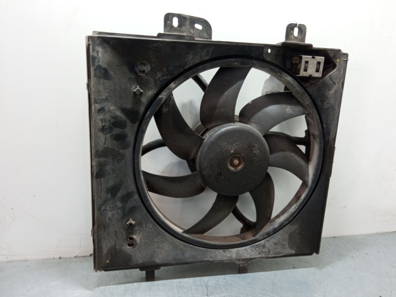 Recambio de electroventilador para peugeot 208 i (ca_, cc_) 1.2 vti 82 referencia OEM IAM 9675280980  