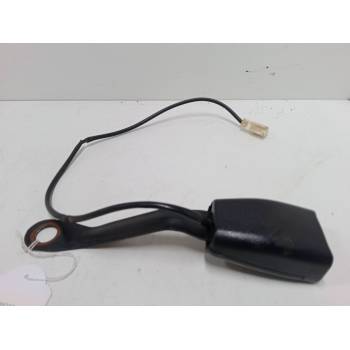 ANCLAJE CINTURON DELANTERO IZQUIERDO 