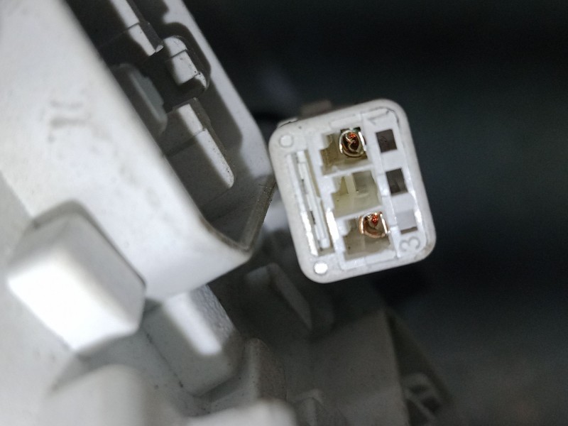 Recambio de luz interior delantera para peugeot 208 i (ca_, cc_) 1.2 vti 82 referencia OEM IAM 9674441377  