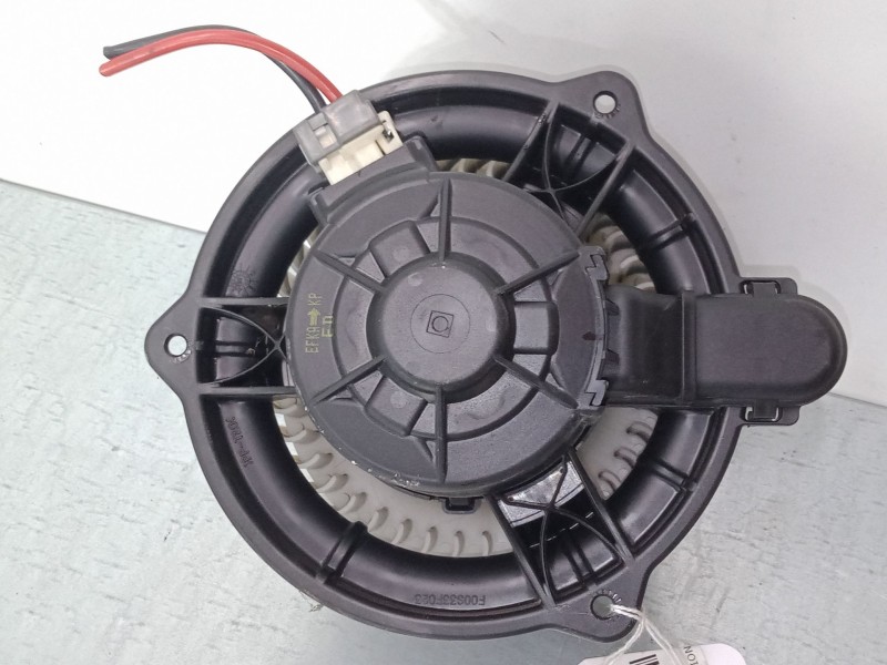 Recambio de motor calefaccion para hyundai i30 (fd) 1.4 referencia OEM IAM   