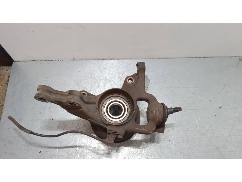 Recambio de mangueta delantera derecha para hyundai i30 (fd) 1.4 referencia OEM IAM   