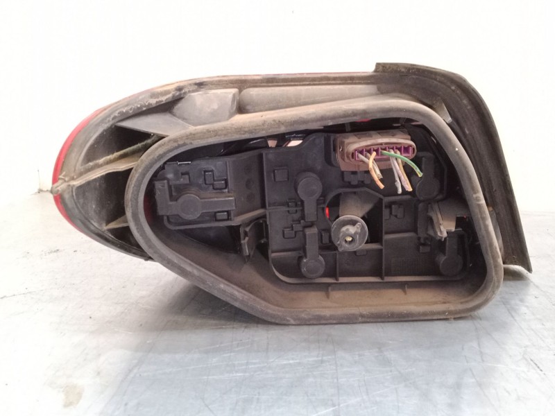 Recambio de piloto trasero derecho para citroën xsara (n1) 2.0 hdi 90 referencia OEM IAM   