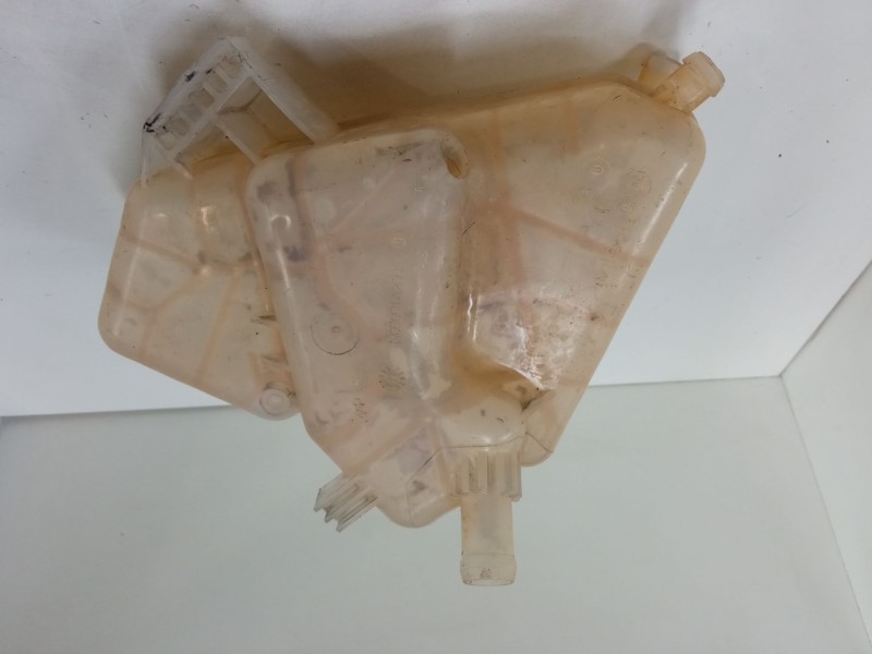 Recambio de botella expansion para ford fiesta vi (cb1, ccn) 1.6 tdci referencia OEM IAM   