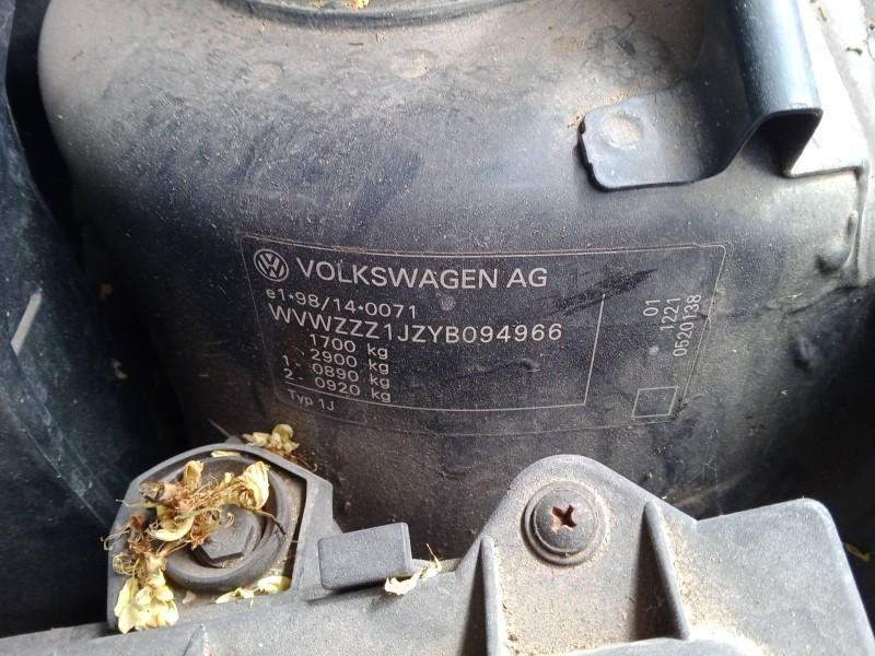 volkswagen golf iv (1j1) del año 2000