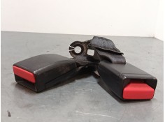 Recambio de anclaje cinturon trasero derecho para peugeot 208 i (ca_, cc_) 1.2 vti 82 referencia OEM IAM    2