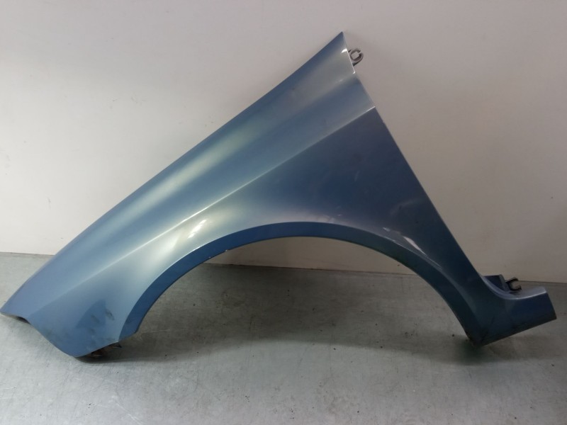 Recambio de aleta delantera izquierda para renault laguna ii (bg0/1_) 1.9 dci (bg1a, bg1w, bg0g) referencia OEM IAM    Recambio de aleta delantera izquierda para renault laguna ii (bg0/1_) 1.9 dci (bg1a, bg1w, bg0g) referencia OEM IAM