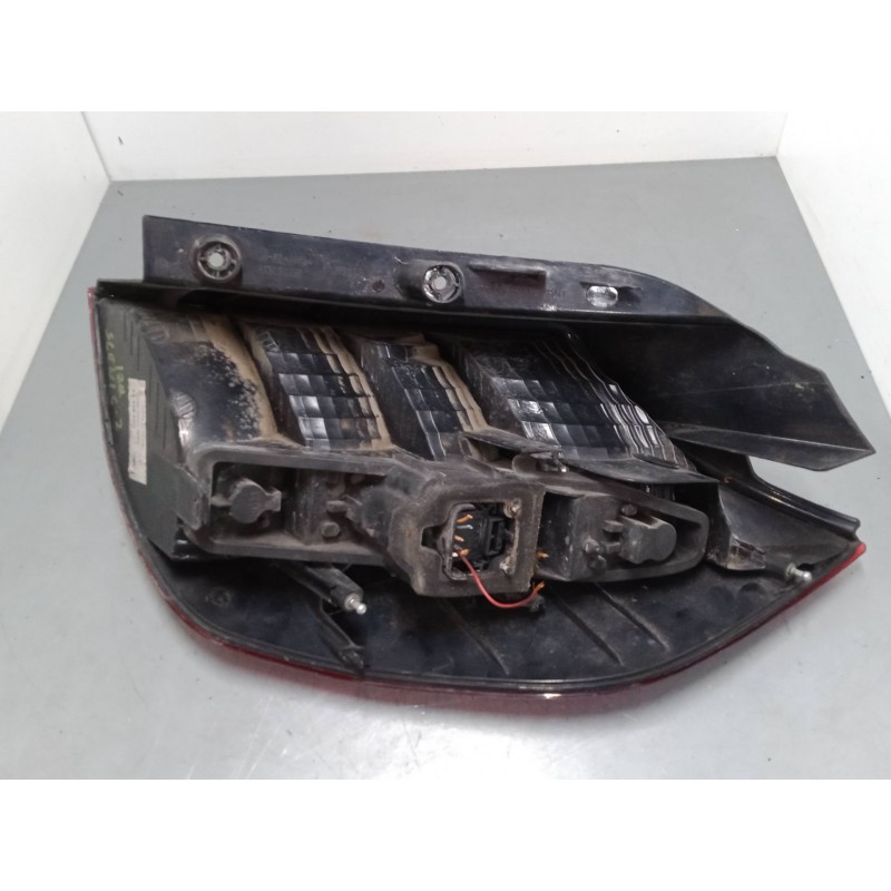 Recambio de piloto trasero izquierdo para renault scénic ii (jm0/1_) 1.5 dci (jm02, jm13) referencia OEM IAM   