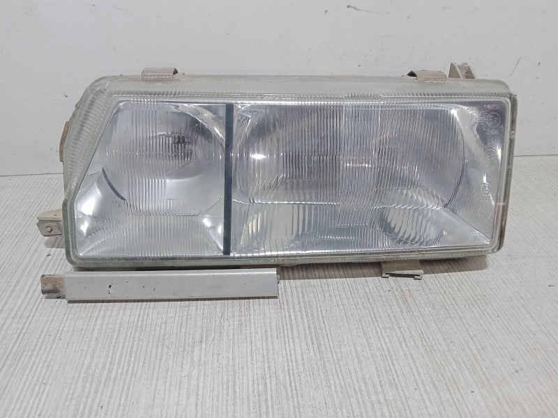 Recambio de faro izquierdo para renault 11 (b/c37_) 1.1 (b/c371) referencia OEM IAM   