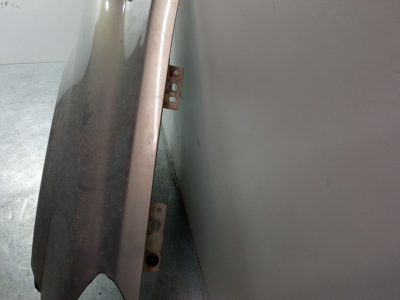 Recambio de aleta delantera derecha para opel zafira / zafira family b (a05) 1.6 (m75) referencia OEM IAM   