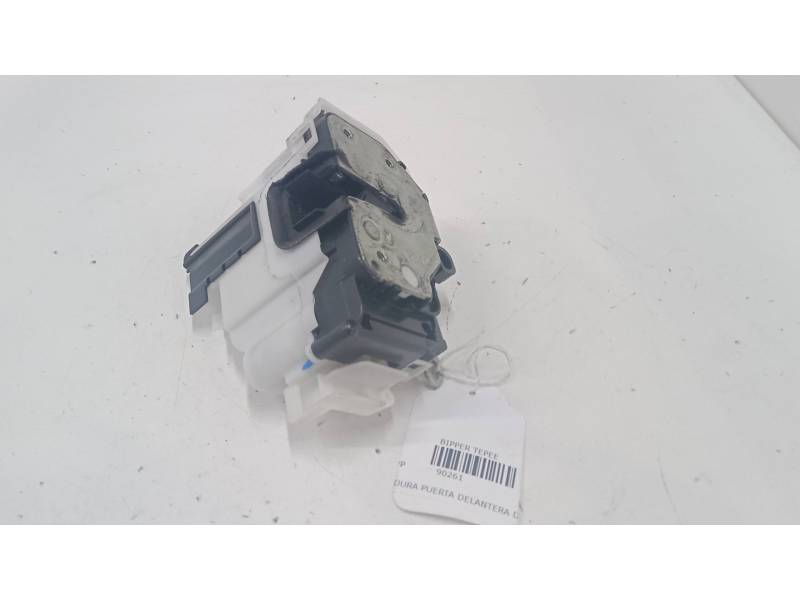 CERRADURA PUERTA DELANTERA DERECHA 