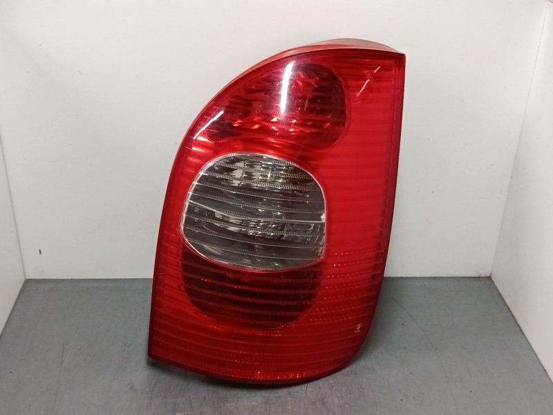 Recambio de piloto trasero derecho para citroën xsara picasso (n68) 1.6 hdi referencia OEM IAM 89398408   Recambio de piloto trasero derecho para citroën xsara picasso (n68) 1.6 hdi referencia OEM IAM 89398408